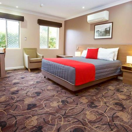 Quality Hotel Bayswater Perth Bagian luar foto