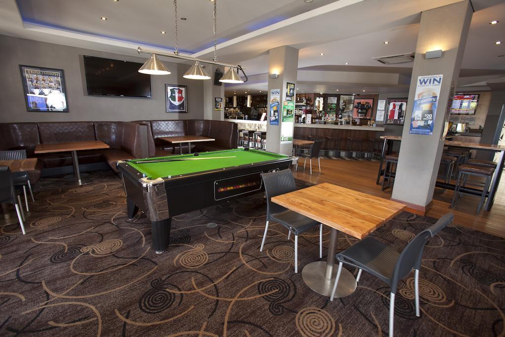 Quality Hotel Bayswater Perth Bagian luar foto