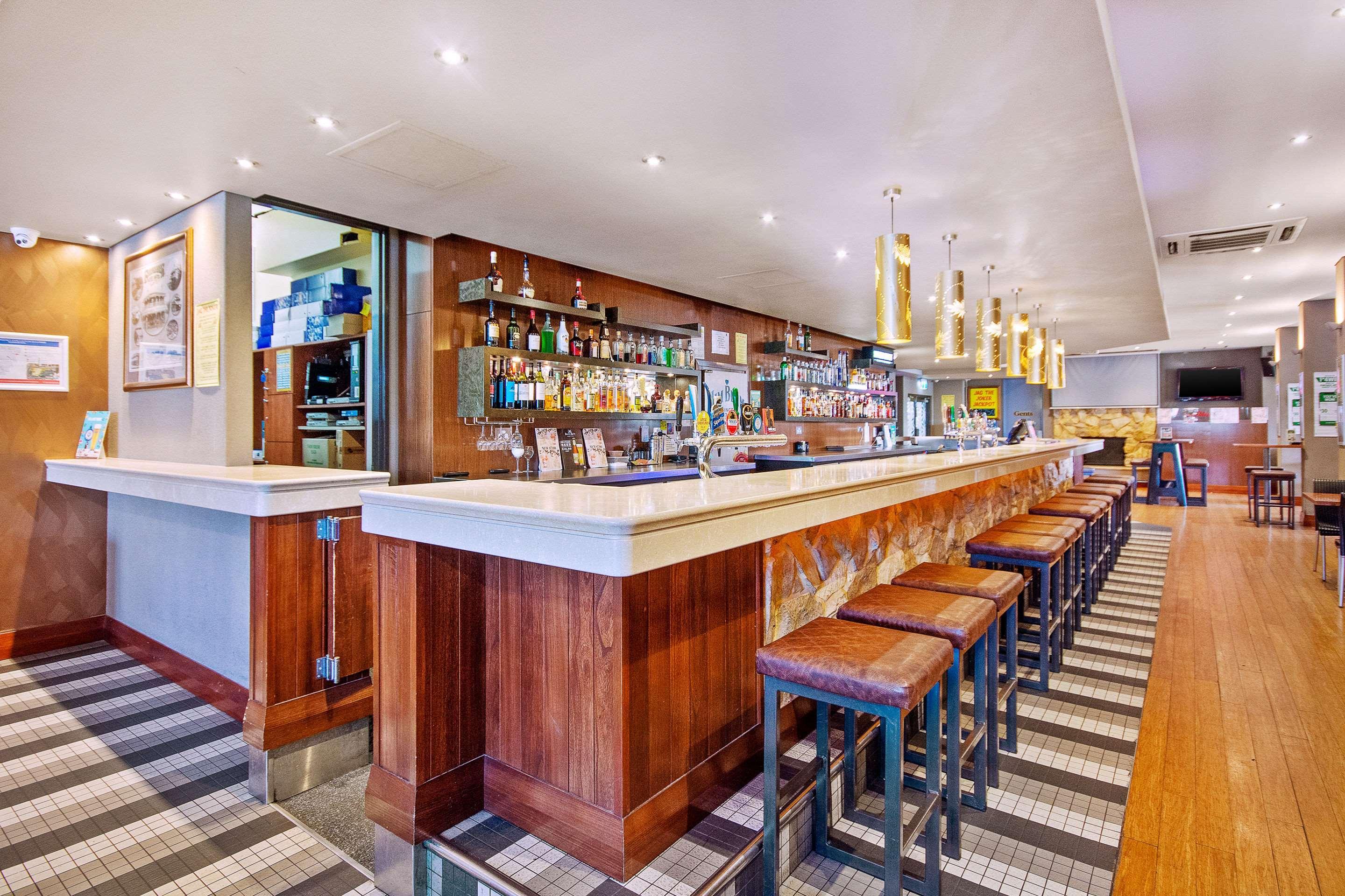 Quality Hotel Bayswater Perth Bagian luar foto