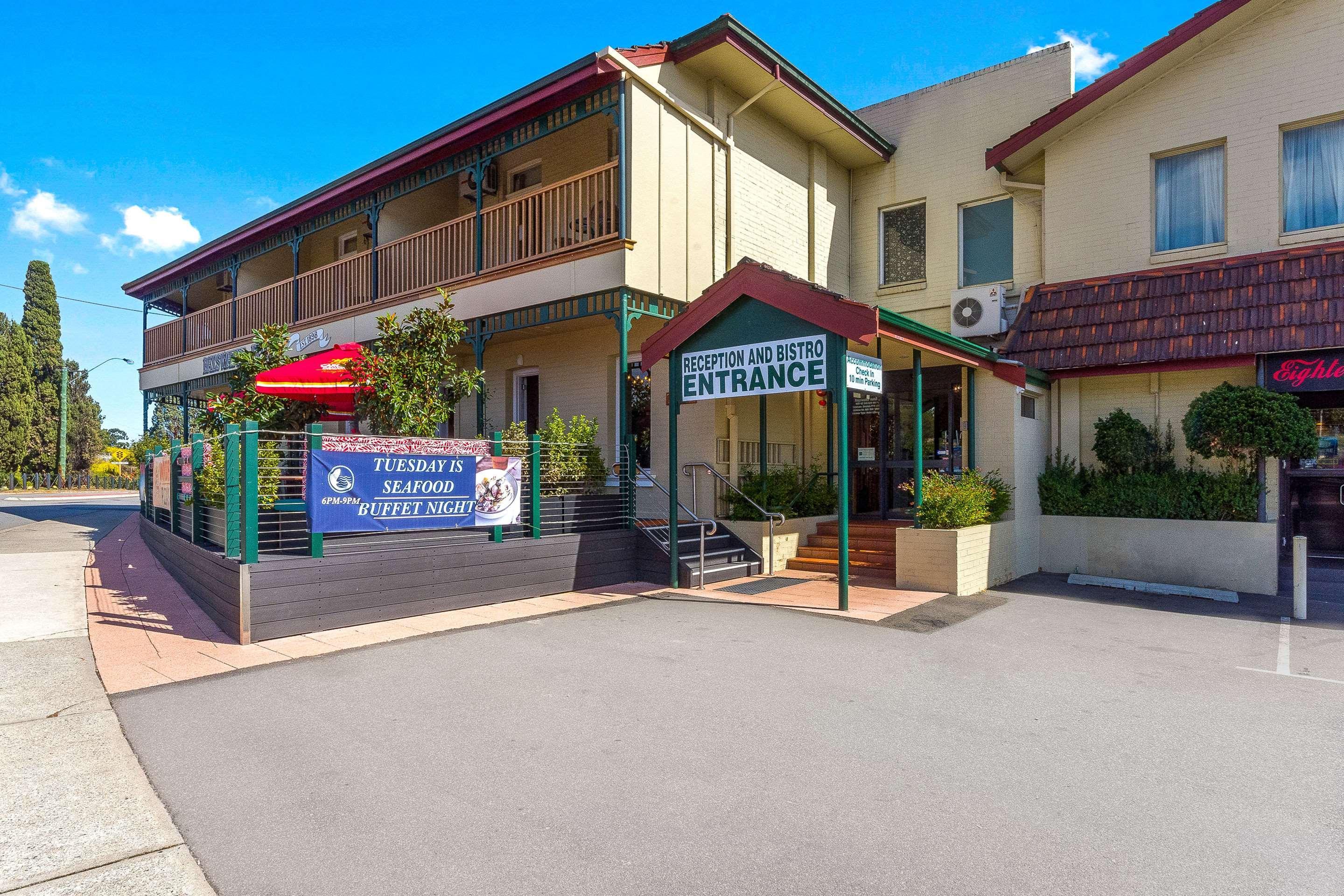 Quality Hotel Bayswater Perth Bagian luar foto