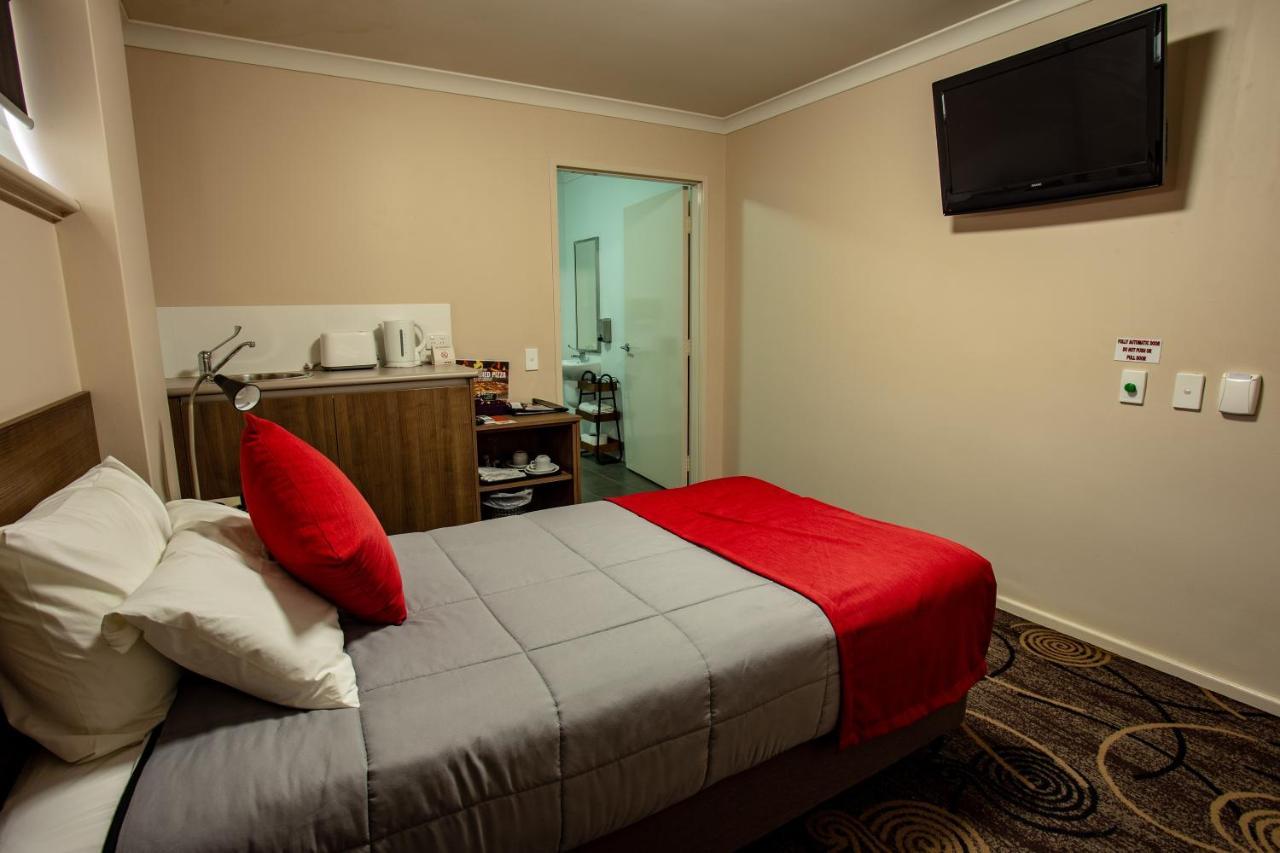 Quality Hotel Bayswater Perth Bagian luar foto
